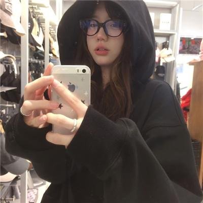 组长女儿与照料专员
